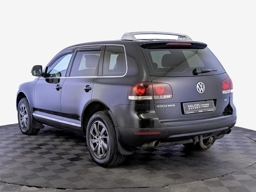 Volkswagen Touareg I Рестайлинг Москва  - изображение 7