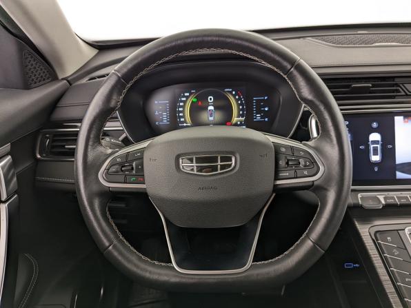 Geely Atlas Pro с пробегом 2023 года, цена 2 150 000 рублей, 13229 км, внедорожник, Автокод Объявления