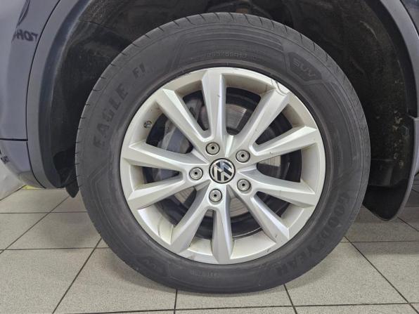Volkswagen Touareg II с пробегом 2013 года, цена 1 999 000 рублей, 185134 км, внедорожник, Автокод Объявления