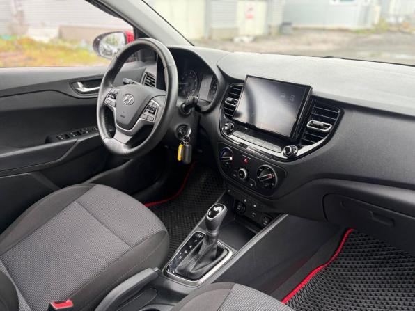 Hyundai Solaris II Рестайлинг с пробегом 2020 года, цена 1 495 000 рублей, 95802 км, седан, Автокод Объявления