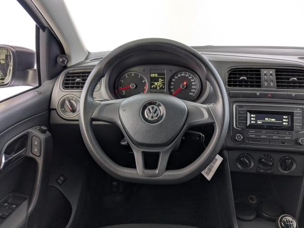 Volkswagen Polo V Рестайлинг с пробегом 2017 года, цена 1 050 000 рублей, 138723 км, седан, Автокод Объявления