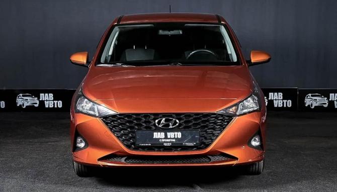 Hyundai Solaris II Рестайлинг с пробегом 2022 года, цена 1 585 000 рублей, 37911 км, седан, Автокод Объявления
