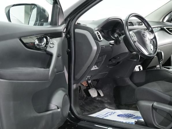 Nissan Qashqai II с пробегом 2018 года, цена 1 490 000 рублей, 230946 км, внедорожник, Автокод Объявления