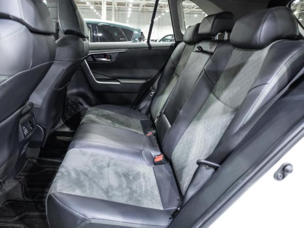 Toyota RAV4 V (XA50) с пробегом 2022 года, цена 3 550 000 рублей, 25394 км, внедорожник, Автокод Объявления