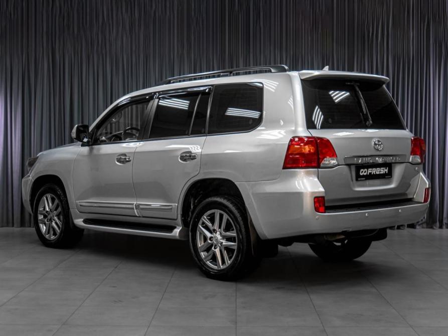 Toyota Land Cruiser 200 Series Рестайлинг 1 Тюмень  - изображение 2
