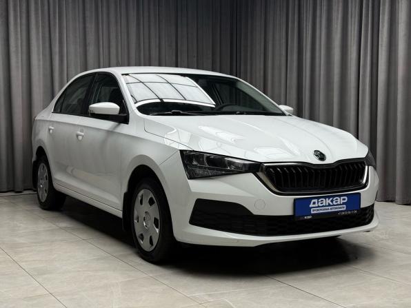 Skoda Rapid II с пробегом 2021 года, цена 1 469 000 рублей, 50400 км, лифтбек, Автокод Объявления
