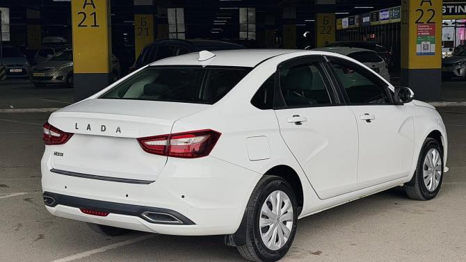 Lada (ВАЗ) Vesta I Рестайлинг (NG) с пробегом 2023 года, цена 1 250 000 рублей, 34883 км, седан, Автокод Объявления
