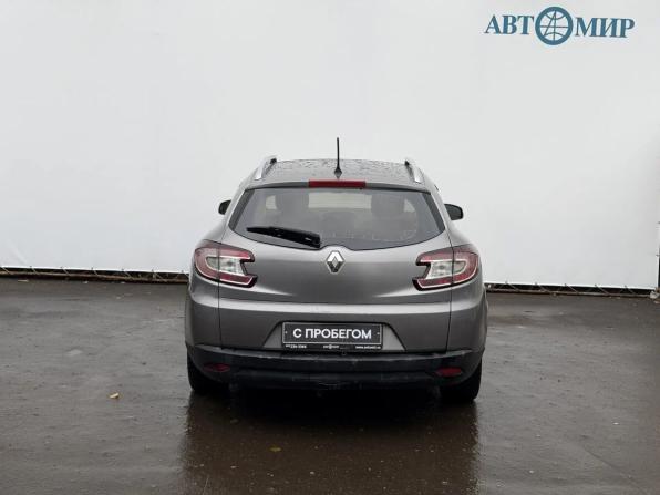 Renault Megane III с пробегом 2011 года, цена 669 000 рублей, 319422 км, универсал, Автокод Объявления