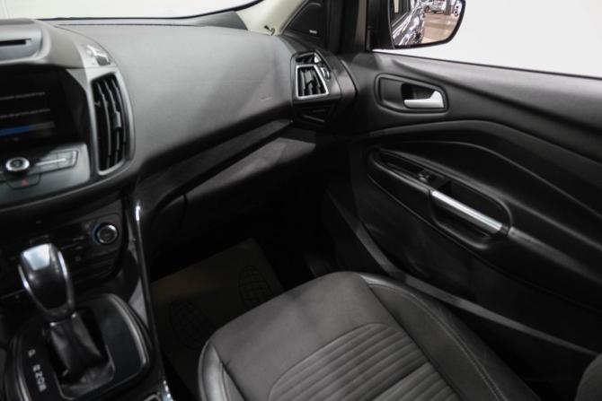Ford Kuga II Рестайлинг с пробегом 2018 года, цена 1 749 000 рублей, 98600 км, внедорожник, Автокод Объявления