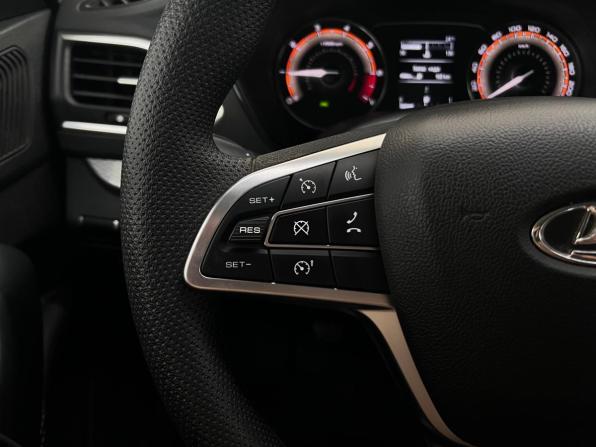 Lada (ВАЗ) Vesta I Рестайлинг (NG) с пробегом 2023 года, цена 1 230 000 рублей, 32263 км, седан, Автокод Объявления