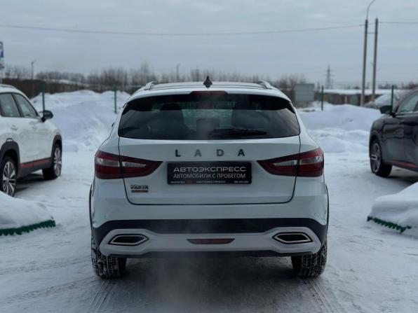 Lada (ВАЗ) Vesta I Рестайлинг (NG) с пробегом 2024 года, цена 2 020 000 рублей, 1008 км, седан, Автокод Объявления