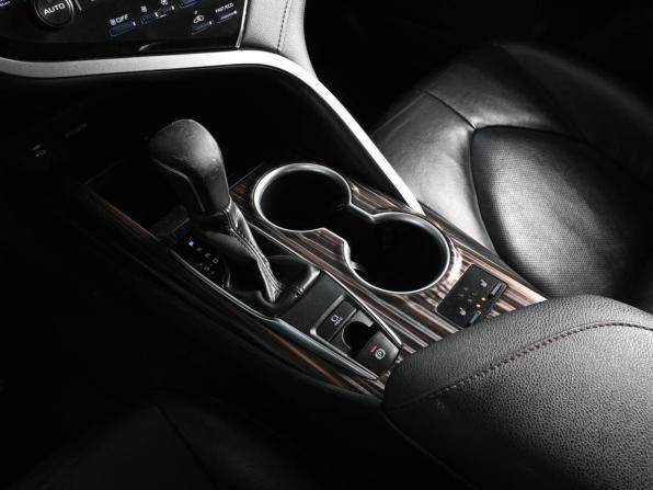 Toyota Camry VIII (XV70) с пробегом 2020 года, цена 3 399 000 рублей, 89169 км, седан, Автокод Объявления
