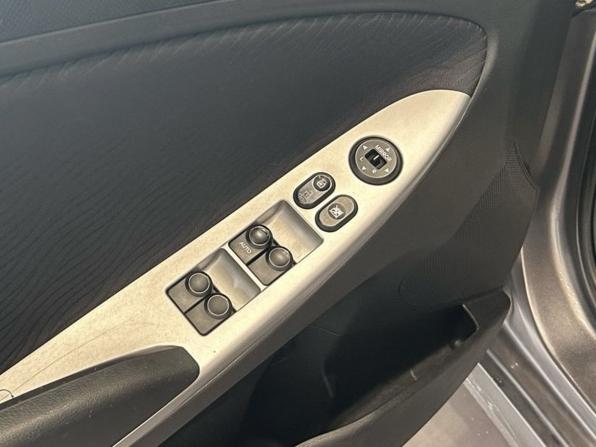 Hyundai Solaris I с пробегом 2011 года, цена 759 000 рублей, 126000 км, седан, Автокод Объявления