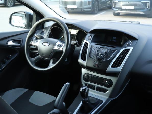 Ford Focus III с пробегом 2013 года, цена 680 000 рублей, 280084 км, хэтчбек, Автокод Объявления