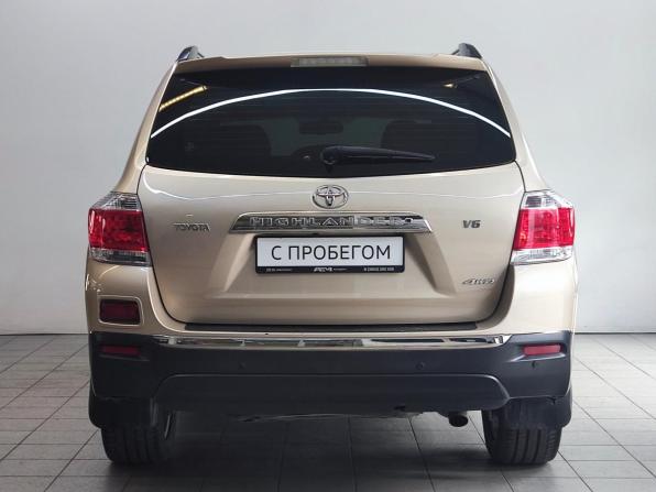 Toyota Highlander II (XU40) Рестайлинг с пробегом 2012 года, цена 2 100 000 рублей, 226505 км, внедорожник, Автокод Объявления