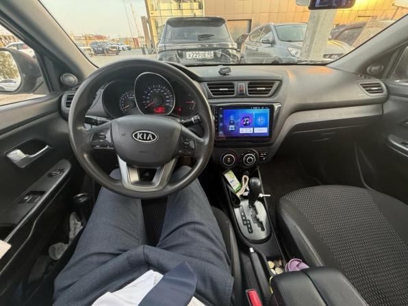 Kia Rio III с пробегом 2012 года, цена 650 000 рублей, 280000 км, седан, Автокод Объявления