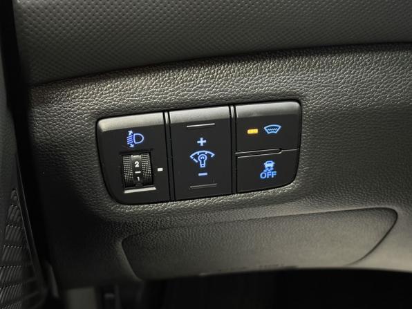Hyundai Creta I с пробегом 2019 года, цена 1 895 000 рублей, 90903 км, внедорожник, Автокод Объявления
