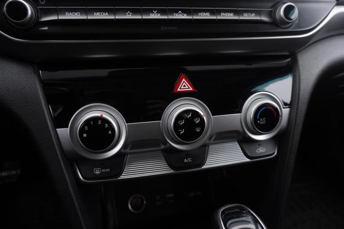 Hyundai Elantra VI (AD) Рестайлинг с пробегом 2020 года, цена 1 629 000 рублей, 86448 км, седан, Автокод Объявления