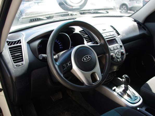 Kia Soul I Рестайлинг с пробегом 2012 года, цена 1 015 000 рублей, 156000 км, хэтчбек, Автокод Объявления