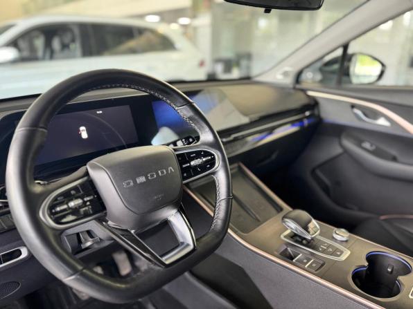 Omoda C5 I с пробегом 2023 года, цена 1 795 000 рублей, 29440 км, внедорожник, Автокод Объявления