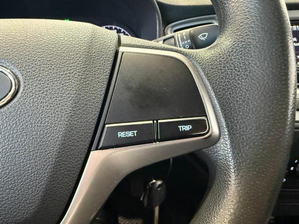 Hyundai Solaris II Рестайлинг с пробегом 2020 года, цена 1 699 000 рублей, 60000 км, седан, Автокод Объявления