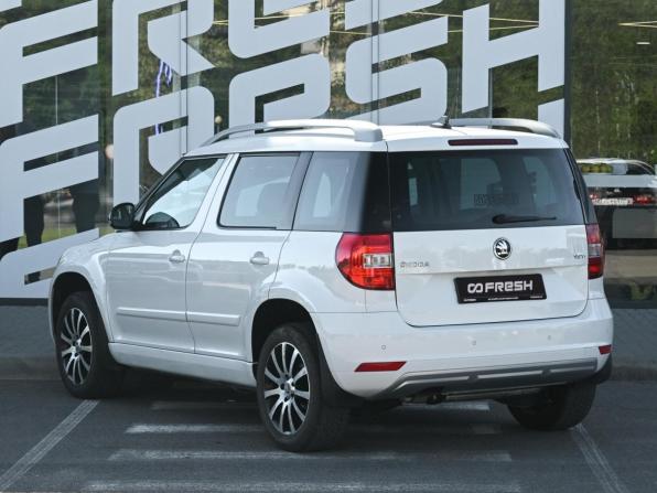 Skoda Yeti I Рестайлинг с пробегом 2017 года, цена 1 370 000 рублей, 167135 км, внедорожник, Автокод Объявления