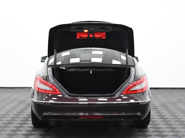 Mercedes-Benz CLS II (C218) с пробегом 2012 года, цена 2 199 000 рублей, 185000 км, седан, Автокод Объявления