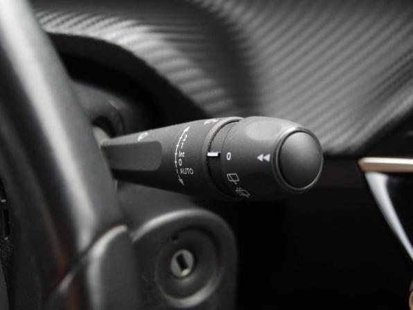Peugeot 2008 II с пробегом 2021 года, цена 1 629 000 рублей, 86000 км, внедорожник, Автокод Объявления