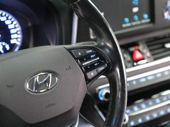 Hyundai Grandeur VI с пробегом 2019 года, цена 2 100 000 рублей, 94932 км, седан, Автокод Объявления