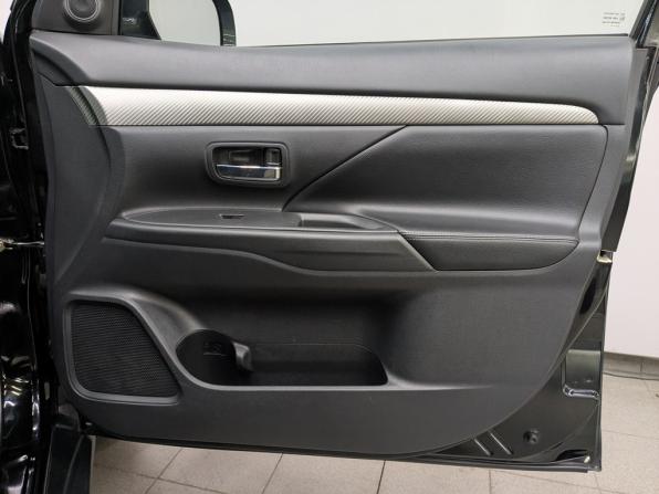 Mitsubishi Outlander III Рестайлинг с пробегом 2014 года, цена 1 525 000 рублей, 142103 км, внедорожник, Автокод Объявления