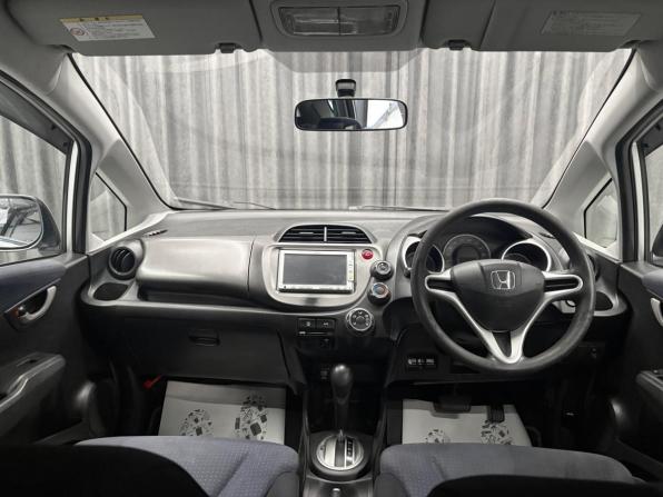 Honda Fit II с пробегом 2010 года, цена 699 000 рублей, 183225 км, хэтчбек, Автокод Объявления