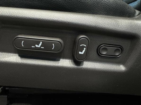 Hyundai Santa Fe II Рестайлинг с пробегом 2011 года, цена 1 499 000 рублей, 212087 км, внедорожник, Автокод Объявления