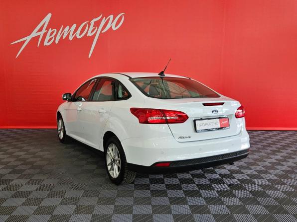Ford Focus III Рестайлинг с пробегом 2018 года, цена 1 295 000 рублей, 80000 км, седан, Автокод Объявления