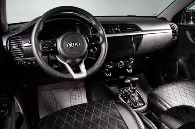 Kia Rio IV с пробегом 2017 года, цена 859 000 рублей, 221000 км, седан, Автокод Объявления