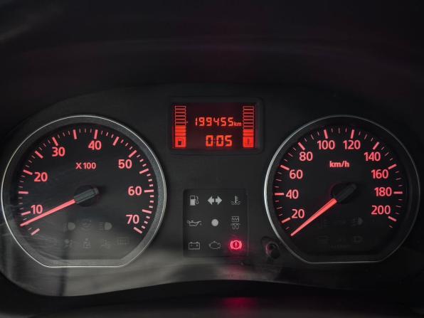 Renault Logan I Рестайлинг с пробегом 2013 года, цена 459 000 рублей, 199453 км, седан, Автокод Объявления
