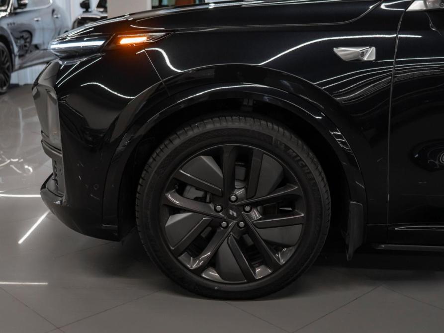 Li Auto (Lixiang) L9 I Москва  - изображение 10