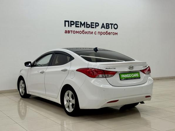 Hyundai Avante V с пробегом 2012 года, цена 835 000 рублей, 206031 км, седан, Автокод Объявления