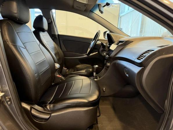 Hyundai Solaris I с пробегом 2012 года, цена 830 000 рублей, 172017 км, седан, Автокод Объявления