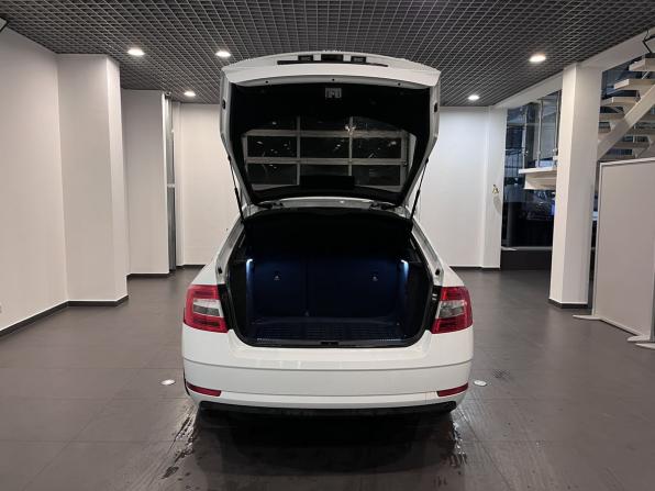Skoda Octavia III (A7) Рестайлинг с пробегом 2019 года, цена 1 800 000 рублей, 114117 км, лифтбек, Автокод Объявления