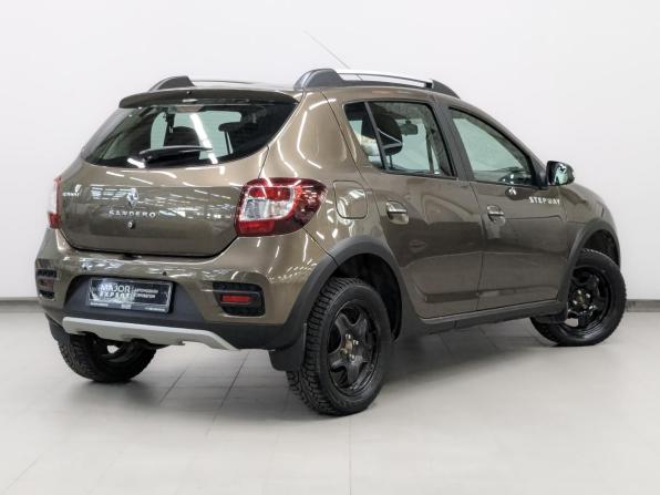 Renault Sandero II Рестайлинг с пробегом 2018 года, цена 1 150 000 рублей, 96424 км, хэтчбек, Автокод Объявления