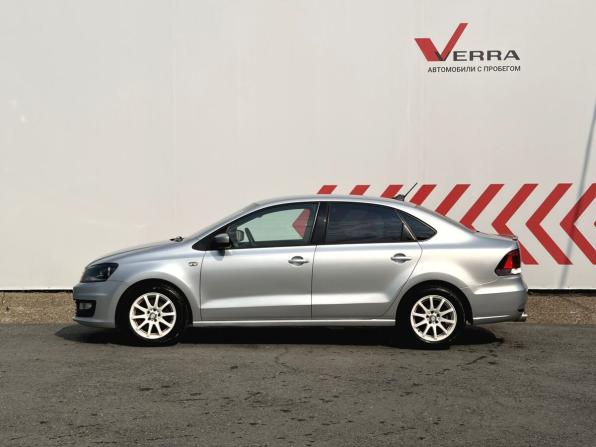 Volkswagen Polo V Рестайлинг с пробегом 2017 года, цена 830 000 рублей, 187002 км, седан, Автокод Объявления