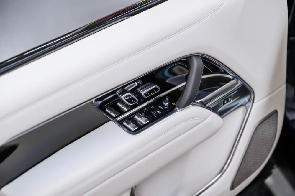 Land Rover Range Rover V Москва  - изображение 27