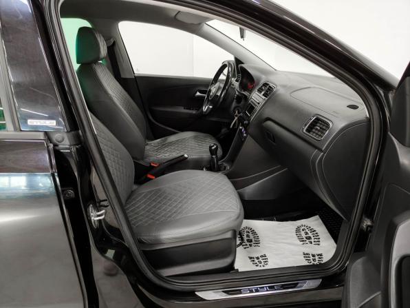 Volkswagen Polo V с пробегом 2014 года, цена 540 000 рублей, 265208 км, седан, Автокод Объявления