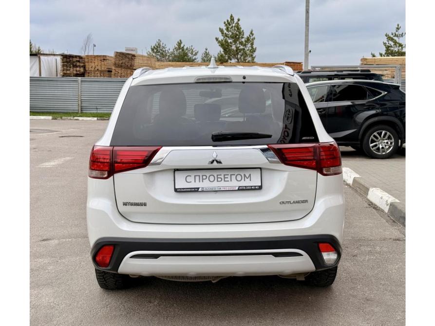 Mitsubishi Outlander III Рестайлинг 3 Воронеж  - изображение 6