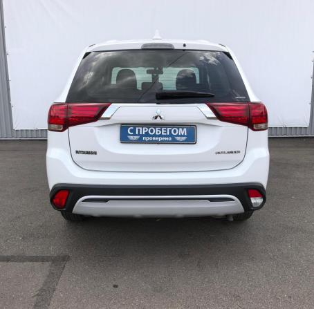 Mitsubishi Outlander III Рестайлинг 3 с пробегом 2019 года, цена 2 350 000 рублей, 60093 км, внедорожник, Автокод Объявления