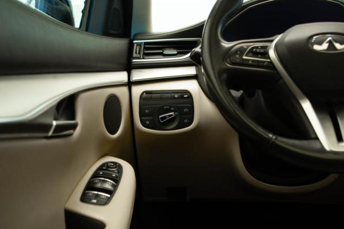 Infiniti QX50 II с пробегом 2018 года, цена 2 199 000 рублей, 116590 км, внедорожник, Автокод Объявления