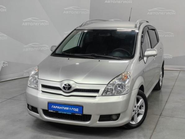 Toyota Corolla Verso I Рестайлинг с пробегом 2006 года, цена 800 000 рублей, 290909 км, компактвэн, Автокод Объявления