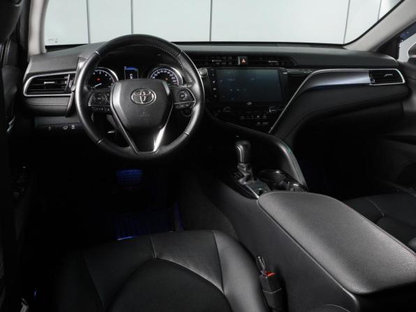 Toyota Camry VIII (XV70) с пробегом 2019 года, цена 2 099 000 рублей, 183838 км, седан, Автокод Объявления
