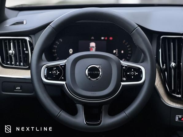 Новый Volvo XC60 II Рестайлинг 2 2026 года, цена 10 490 000 рублей, внедорожник, Автокод Объявления