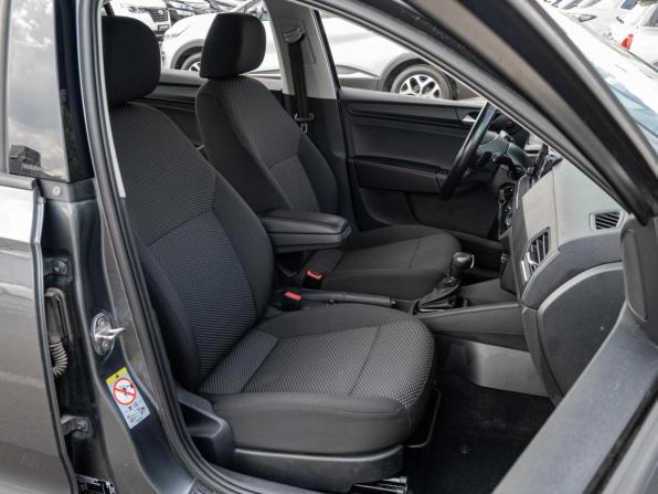 Volkswagen Polo V Рестайлинг с пробегом 2020 года, цена 1 599 040 рублей, 82314 км, седан, Автокод Объявления
